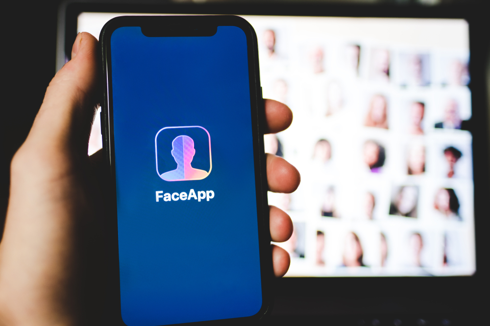 Scammers use fake ‘Premium’ version of FaceApp to lure users