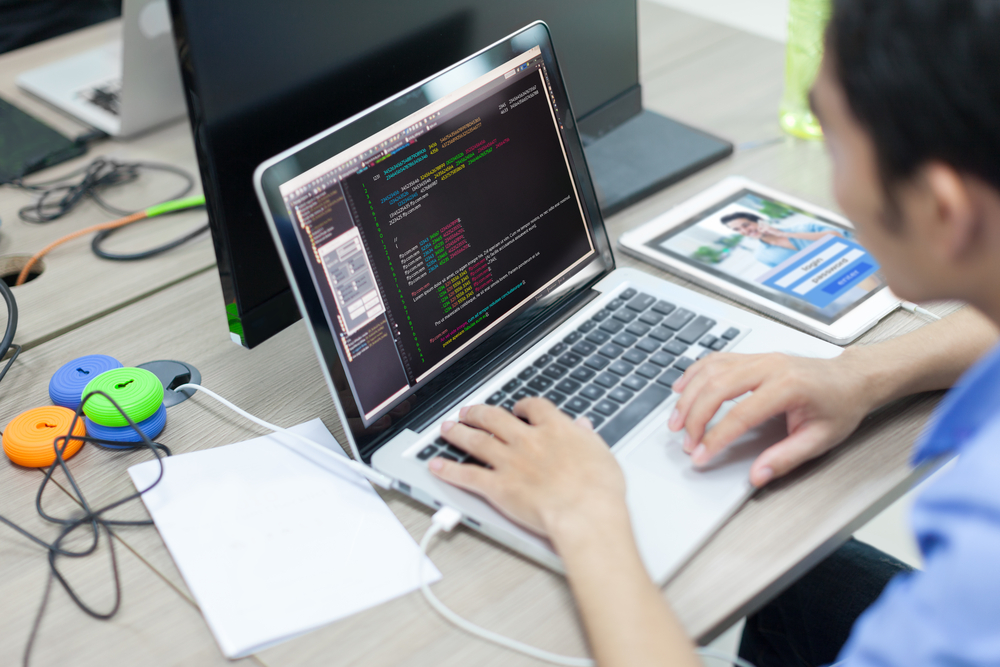 Who is Anna-Senpai, the Mirai Botnet Author? | Cyware Alerts - Hacker News